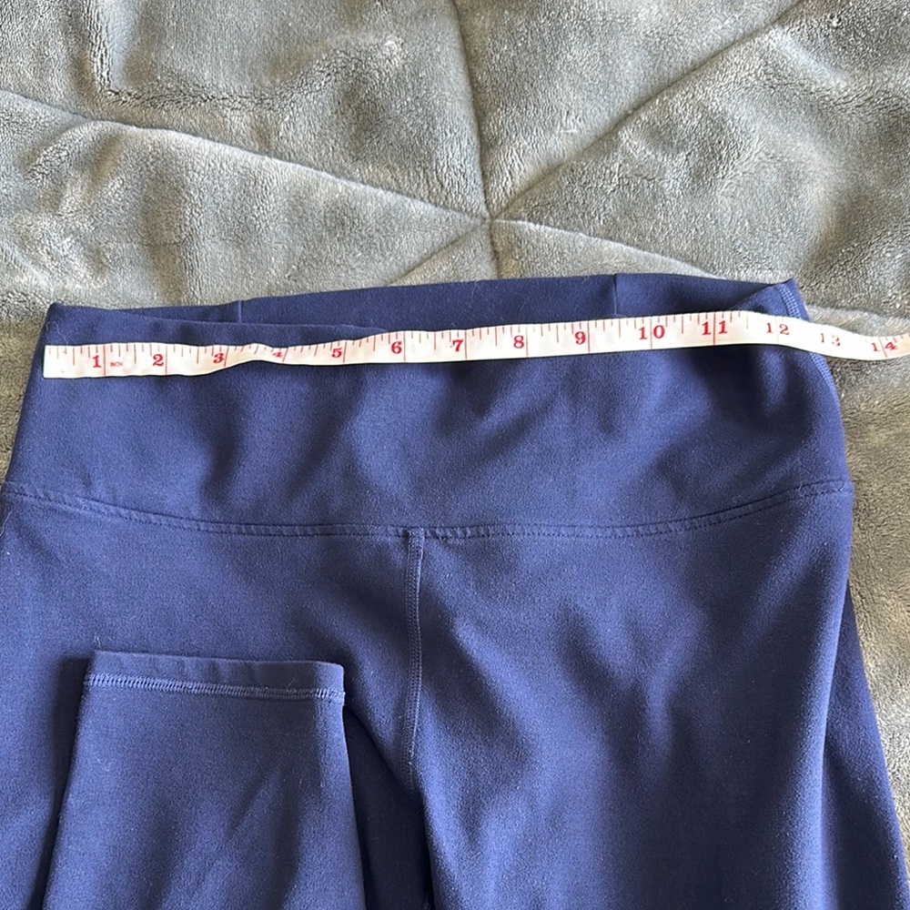 Women’s Navy Leggings